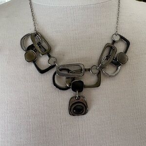 Chic Black and Silver Geometric Necklace NES